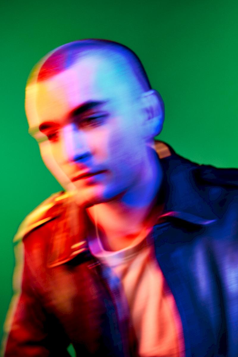 Colourful portrait of Valentin for NZZ Folio